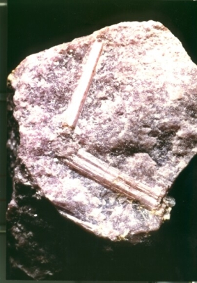 The type rossmanite crystal